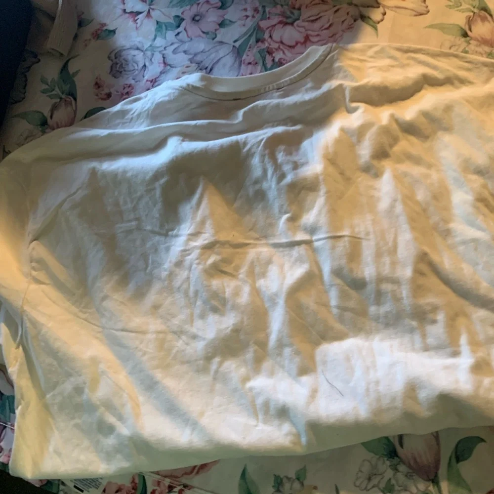 Zara Fairy Love Graphic T-Shirt Size Large - Picture 7 of 7